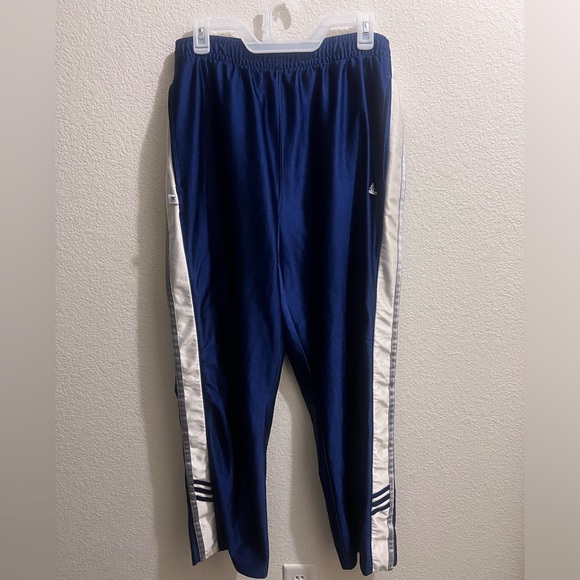 Men’s adidas sports pants - Picture 2 of 8